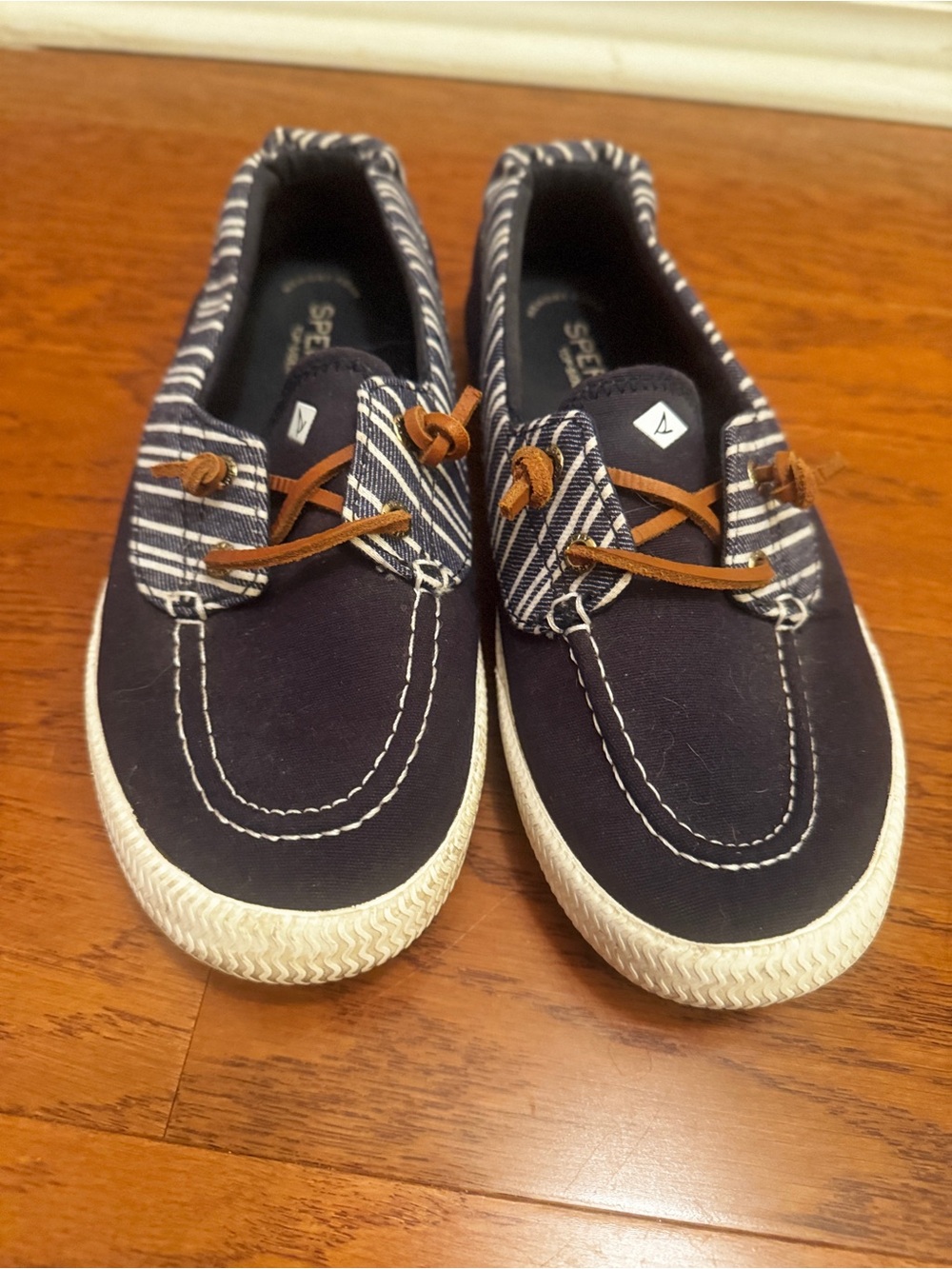 Sperry Top-Sider Women’s Navy Canvas Striped Trim Slip-On Boat Shoes Size 8.5